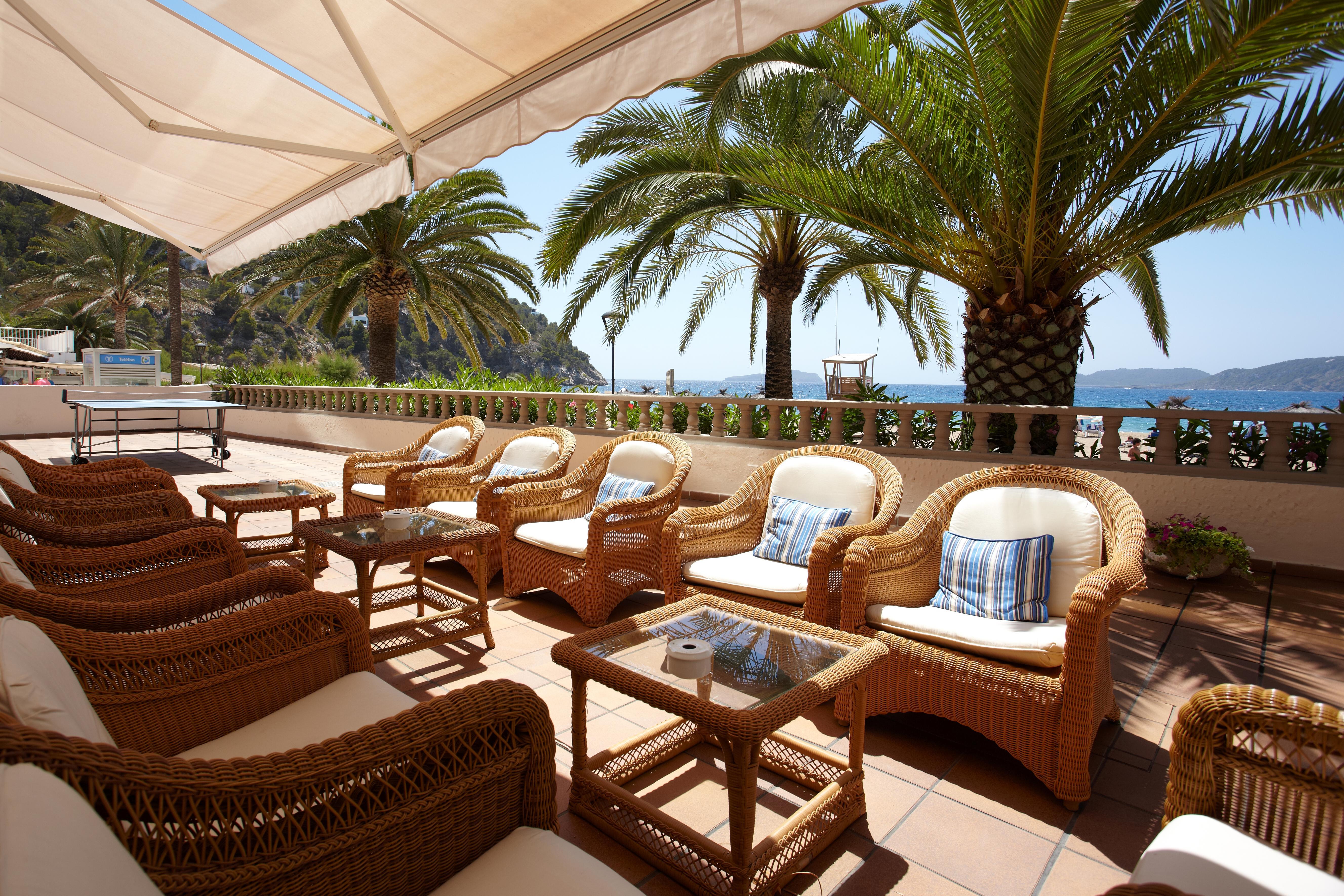 סן ז'ואן דה לבריג'ה El Somni Ibiza Dream Hotel By Grupotel מראה חיצוני תמונה The terrace at the hotel